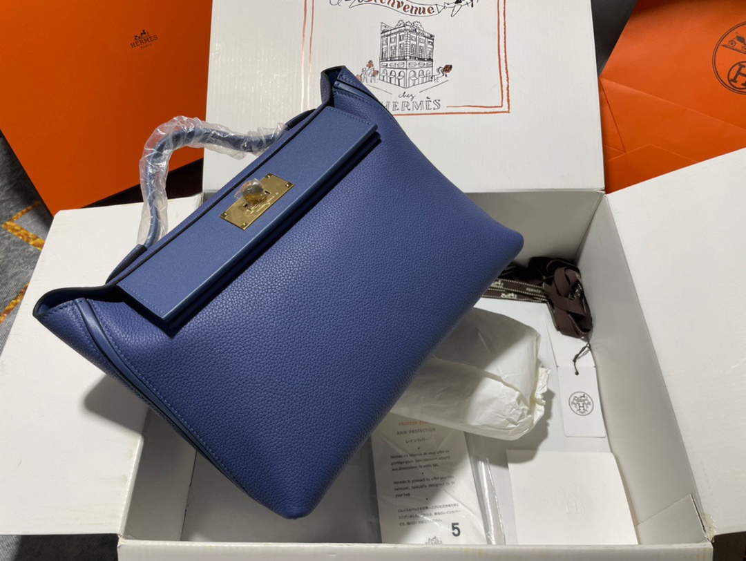 Hermes Kelly 2424 29cm Handbag in Blue Thalassa Clemence Leather 